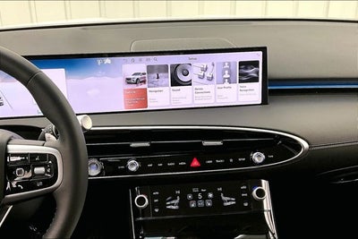 2026 Genesis GV70 2.5T