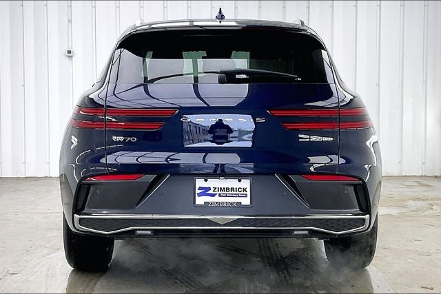 2026 Genesis GV70 2.5T