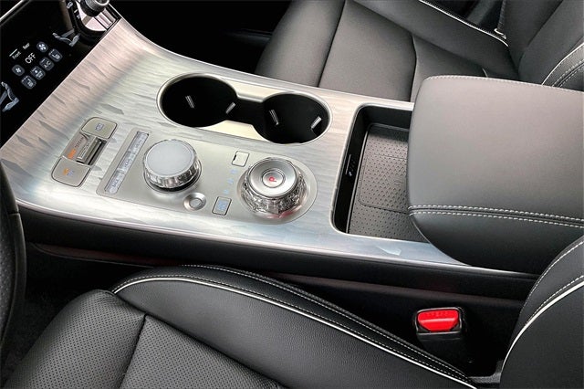 2026 Genesis Electrified GV70 STANDARD