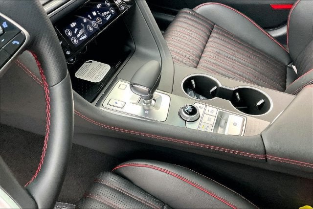 2027 Genesis G70 2.5T Sport Prestige