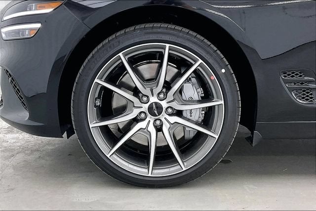 2026 Genesis G70 2.5T Prestige