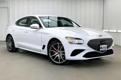 2025 Genesis G70 2.5T