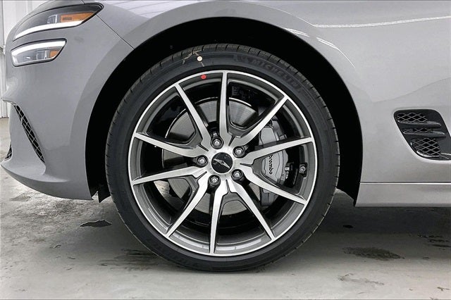 2026 Genesis G70 2.5T PRESTIGE