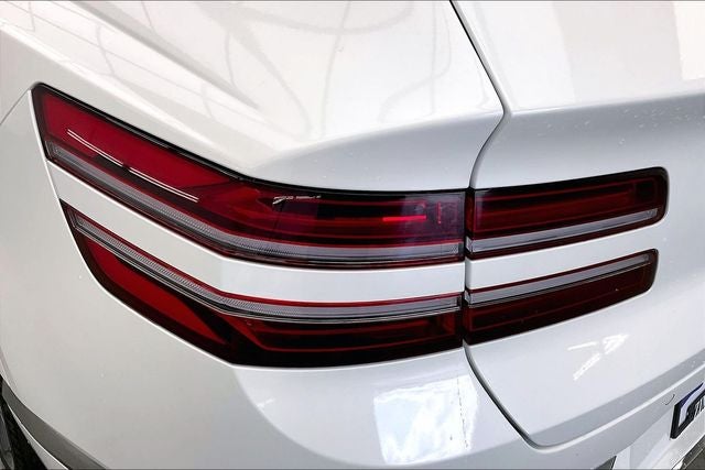 2027 Genesis GV80 2.5T Prestige