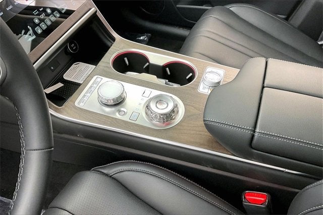 2026 Genesis GV80 2.5T