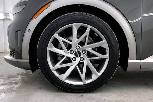 2024 Genesis GV60 Advanced