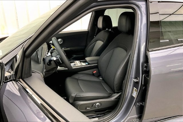 2027 Genesis GV60 19"
