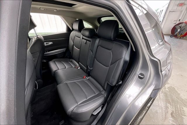 2023 Genesis GV70 2.5T