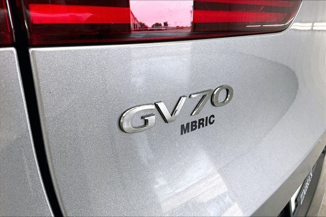 2023 Genesis GV70 2.5T