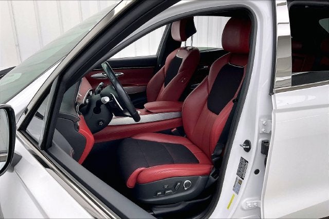 2022 Genesis GV70 2.5T