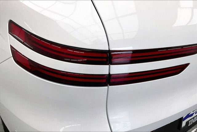 2027 Genesis GV70 2.5T Advanced
