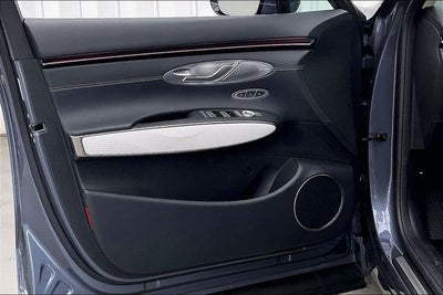 2027 Genesis GV70 2.5T Advanced