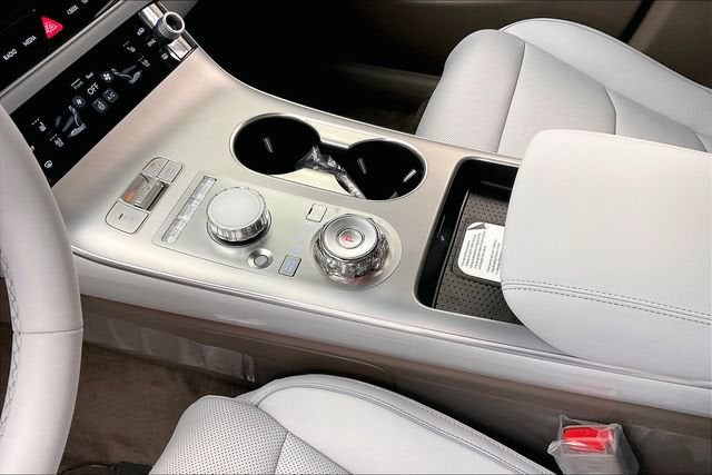2027 Genesis GV70 2.5T Advanced
