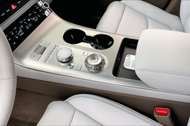2027 Genesis GV70 2.5T Advanced