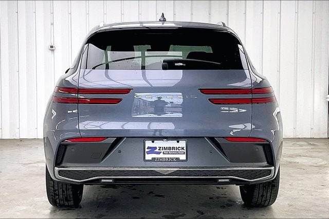 2027 Genesis GV70 2.5T Advanced