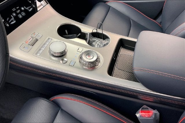2027 Genesis GV70 2.5T Sport Prestige