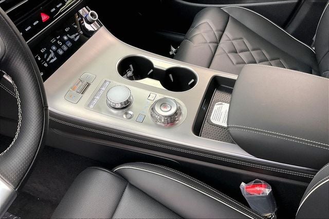 2027 Genesis Electrified GV70 Base